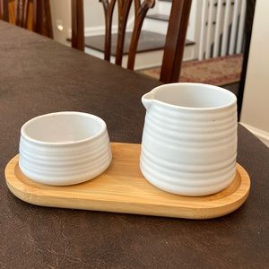 Nespresso sugar & creamer set on bamboo tray